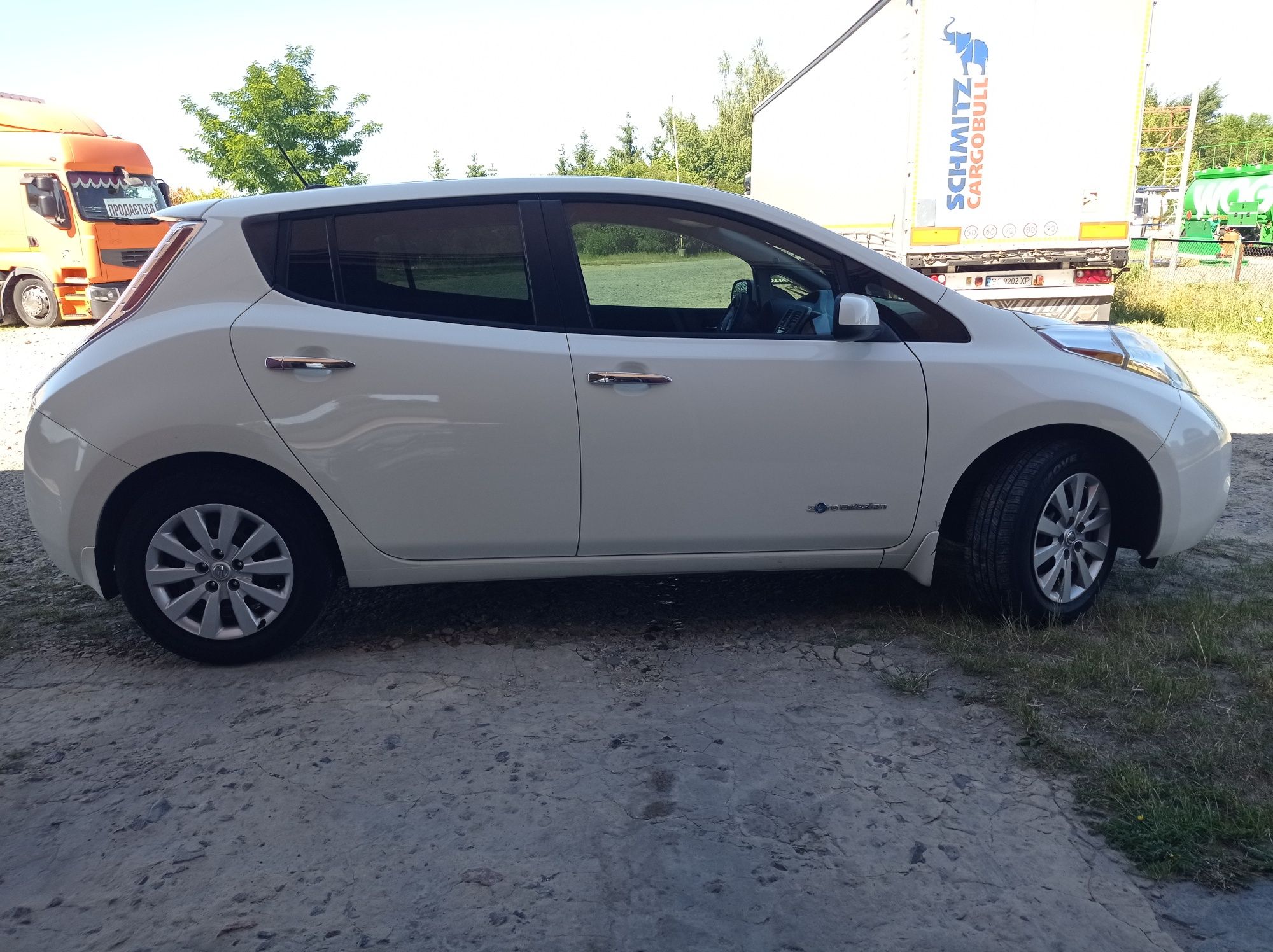 Продам Nissan leaf 30кв