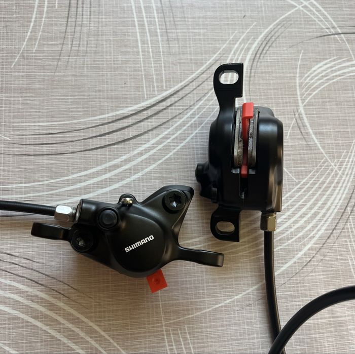 Гальма Shimano mt200