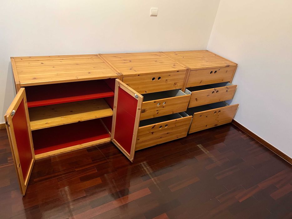 Móveis para quarto criança Ikea vintage em madeira maciça (2004)