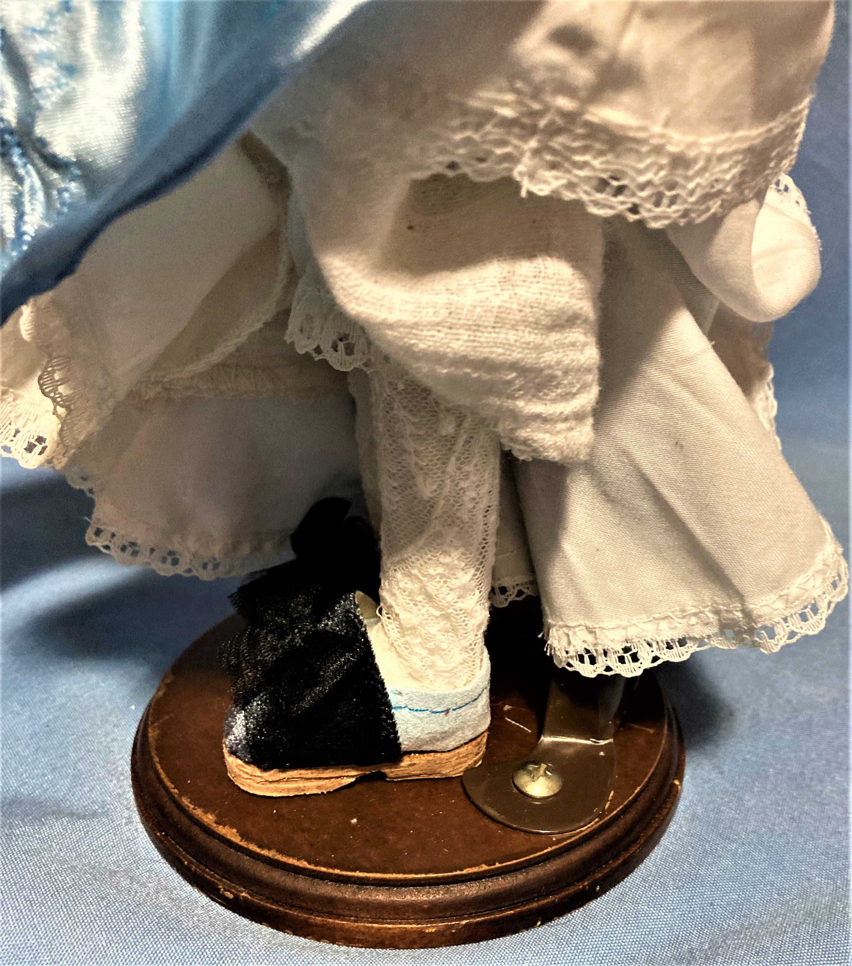 Деревянная лялька шарнирная кукла стиле Queen Anne Pandora коллекционн