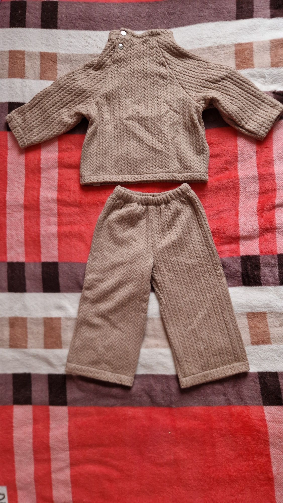 Костюм для дівчинки