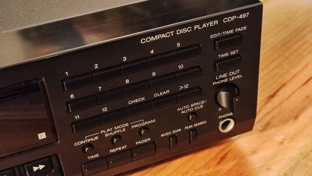 Leitor de CD Sony CDP-497