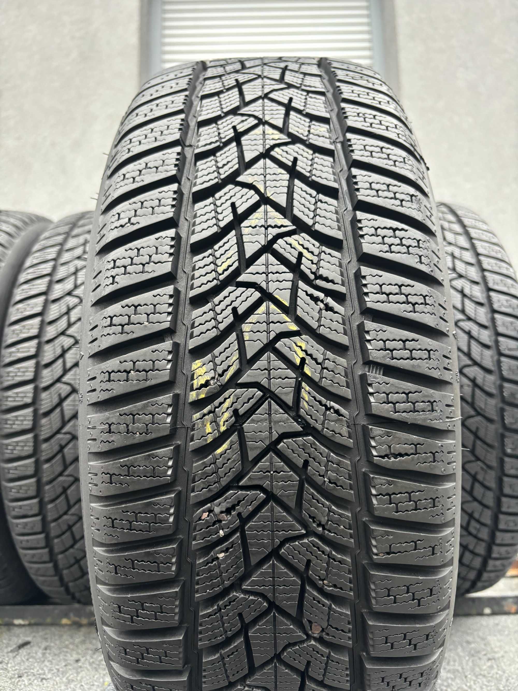 4szt zimowe 205/55R16 Dunlop 9mm 2020r świetny stan! Z4063  gwar