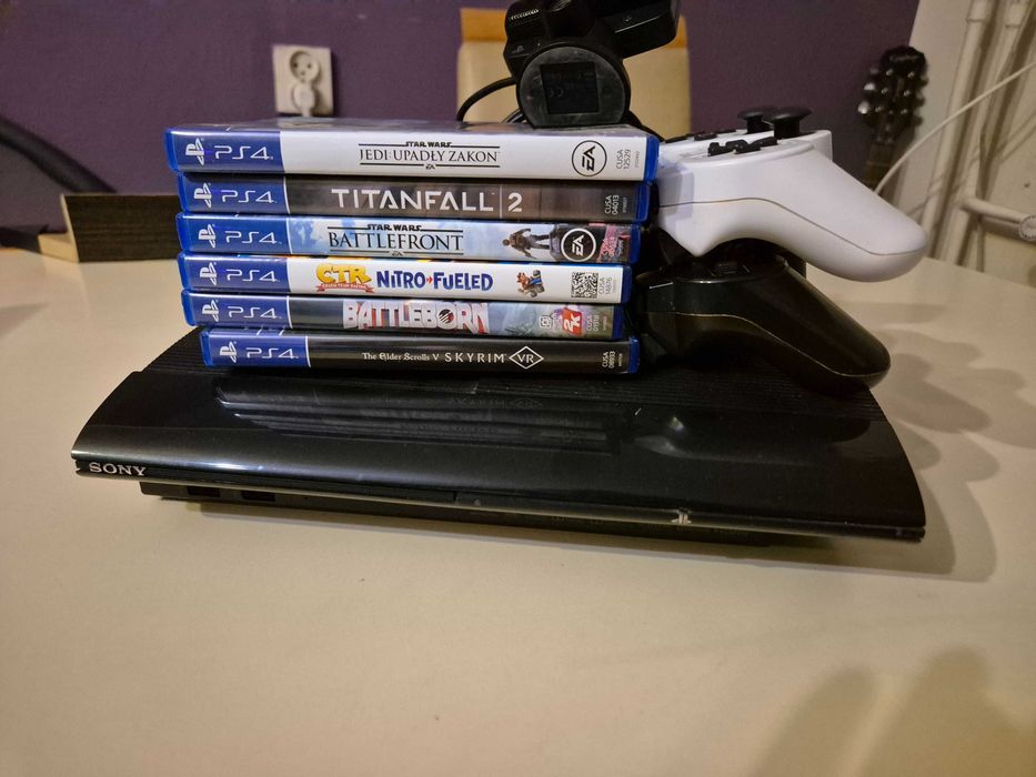 Konsola ps3 +2 pady +7 gier