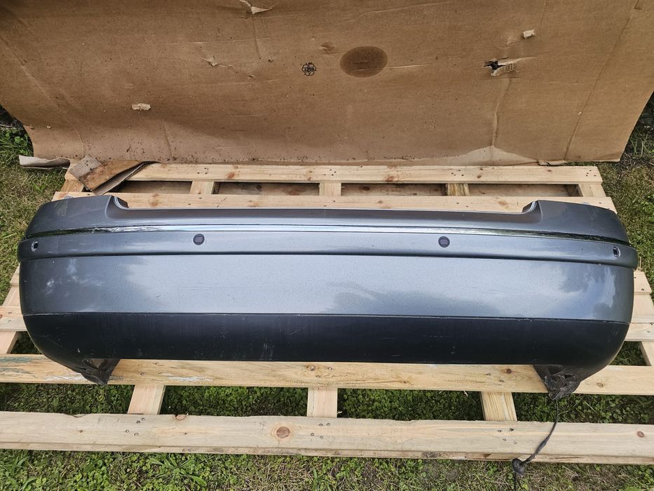 Zderzak tył tylny Volkswagen Passat B5 FL Lift PDC LD7W