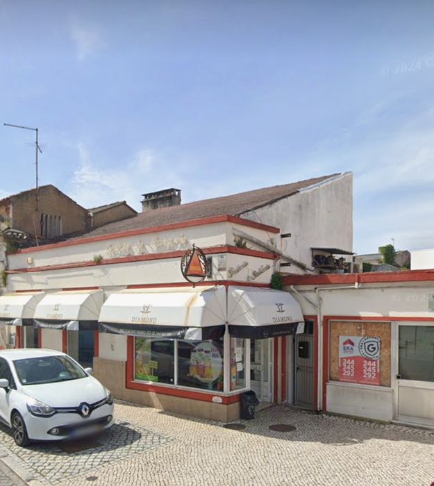 Edifício para comércio ou reconstrução