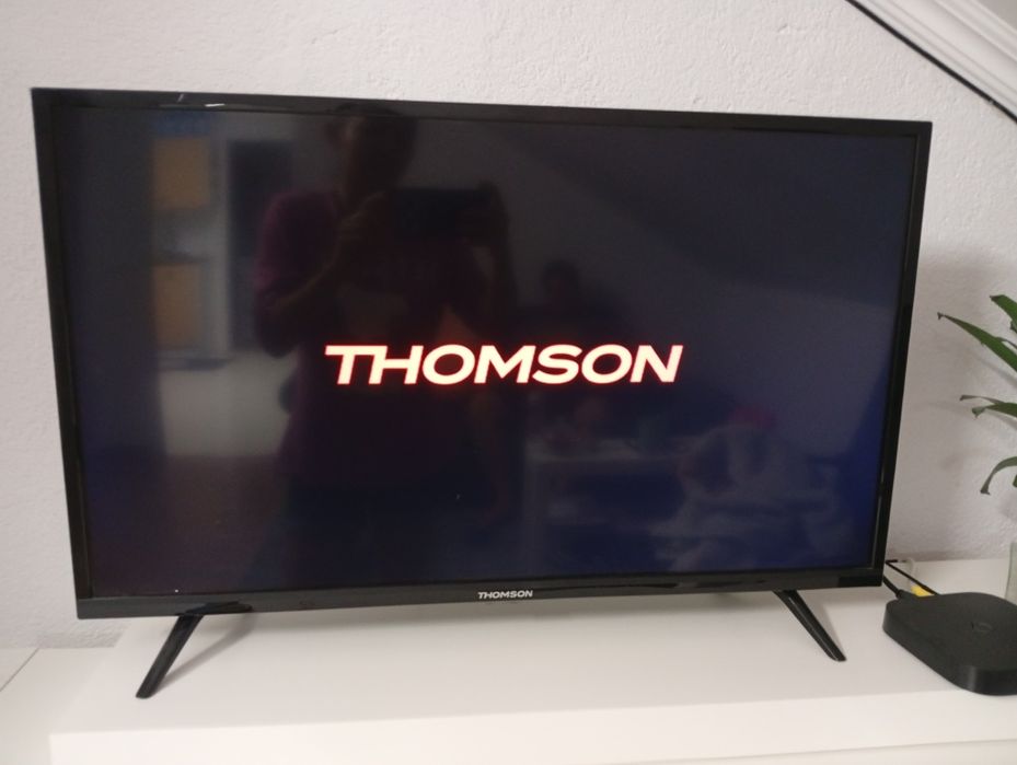Tv 32 polegadas Android marca Thomson