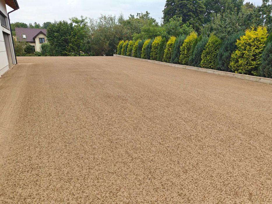 Równanie terenu, zakładanie trawników, prace ziemne