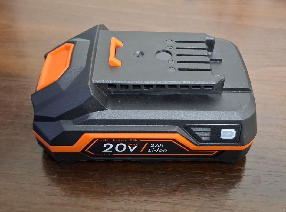 Аккумулятор Днипро м 2ампера 20v