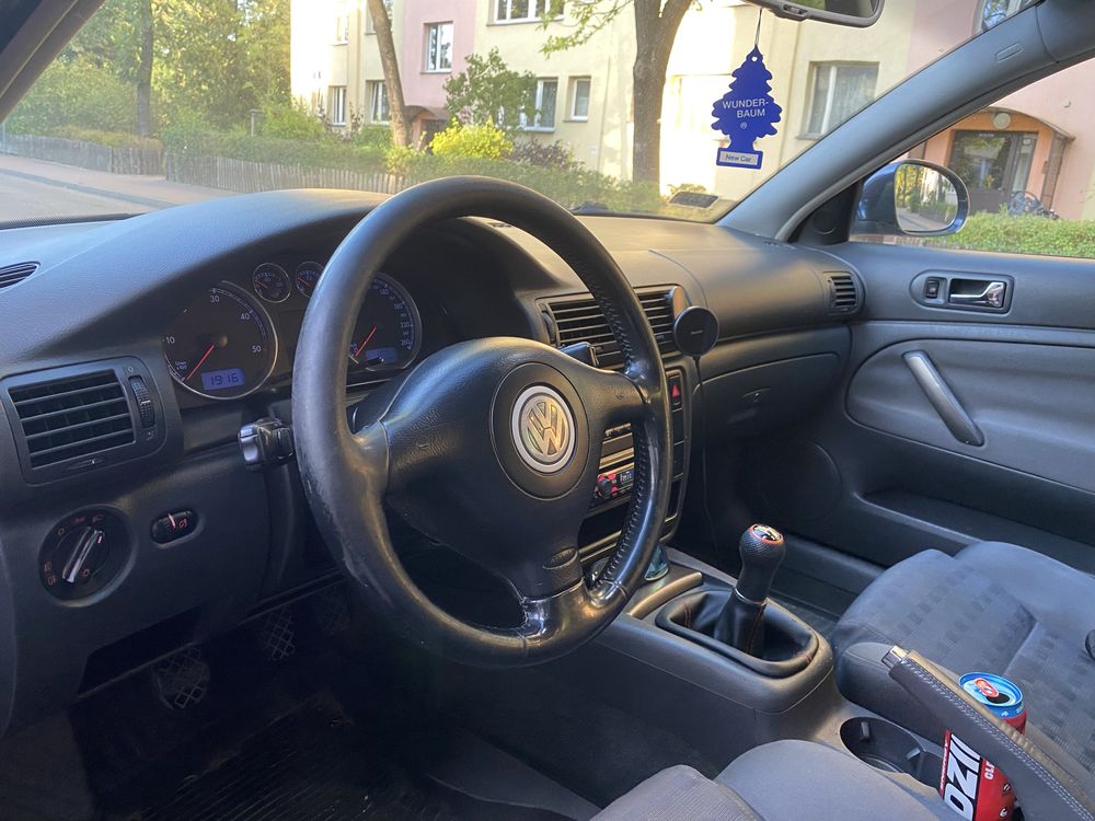 Passat 1.9tdi highline prywatnie