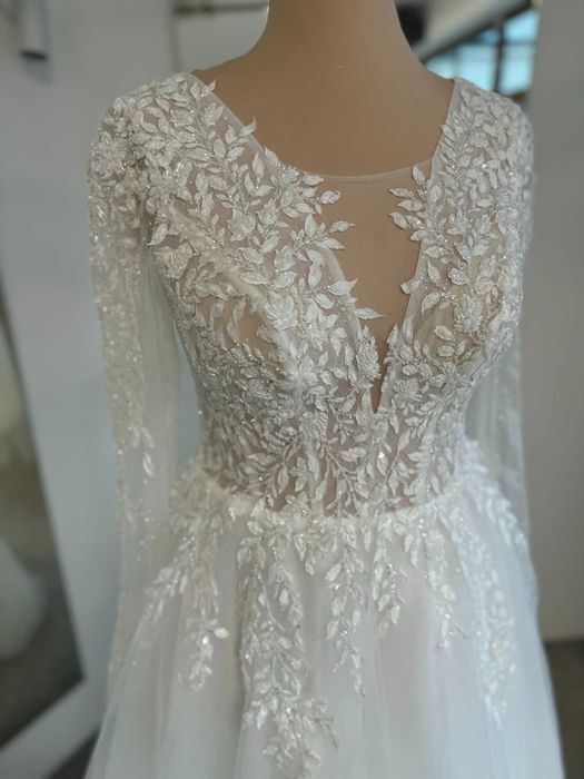 Przepiękna kobieca suknia ślubna Beata roz. 42 ivory, śmietankowa