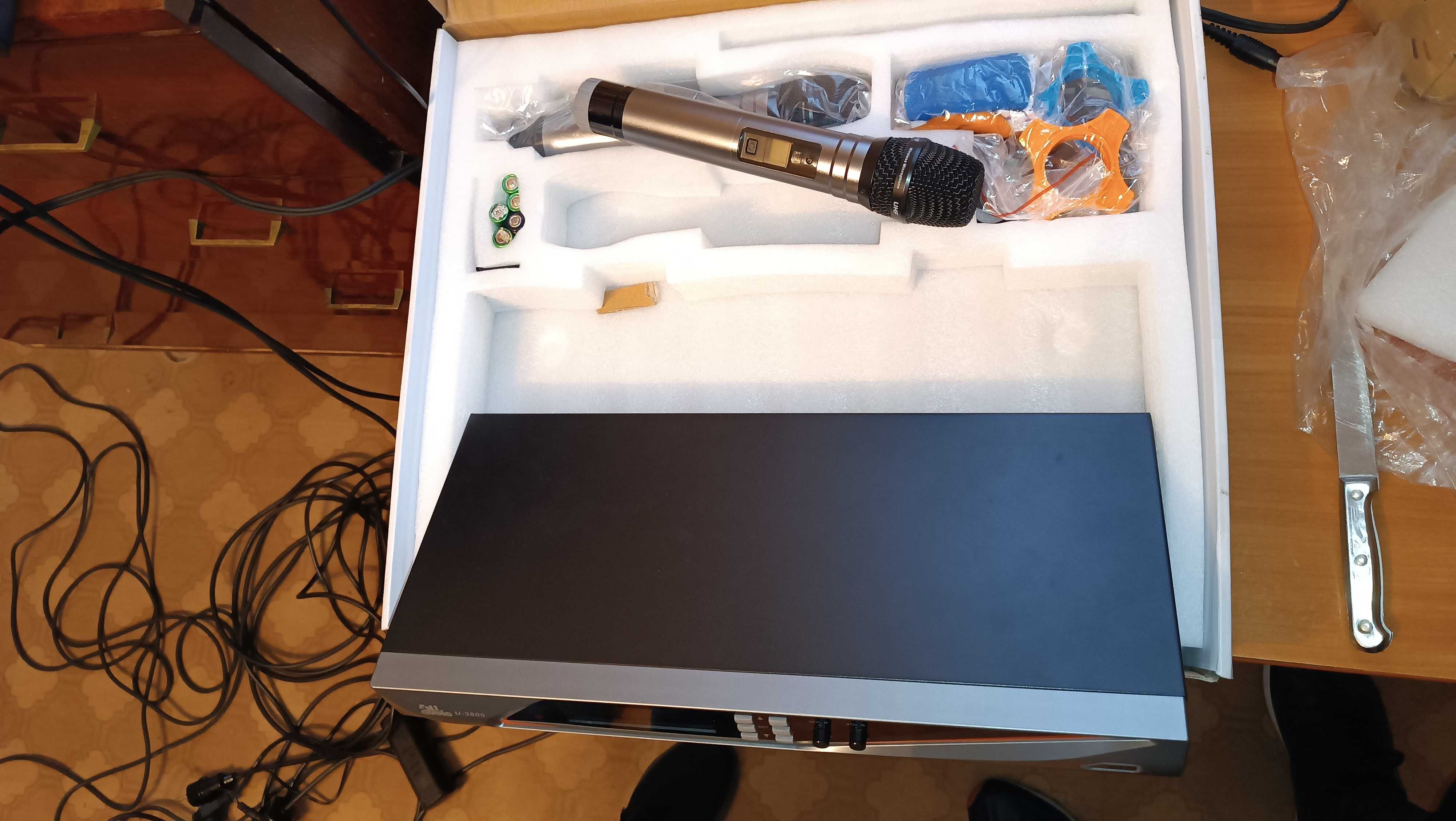 Мікрофонна радіосистема 4all Audio U-3800 UHF, 2 мікрофони, майже нова