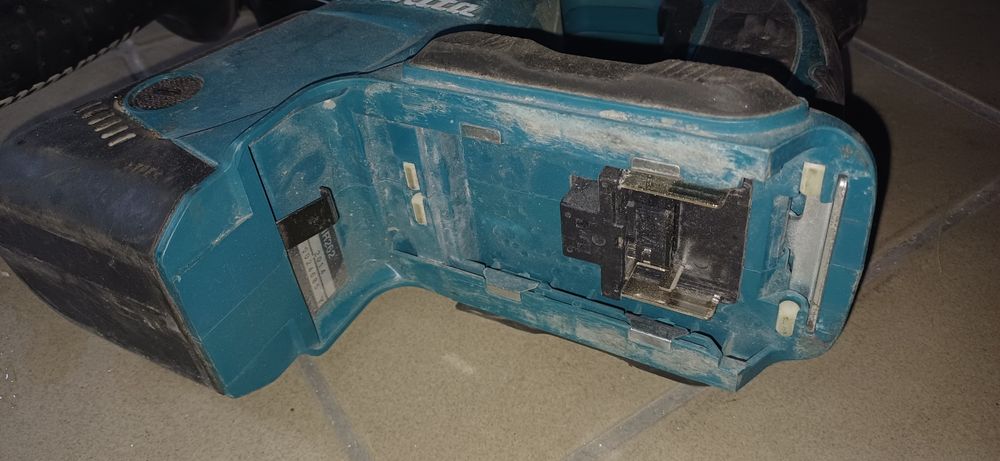 Młotowiertarka Makita BHR 262