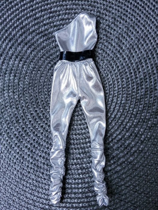 Оригінальний одяг барбі. Набір. Подарунок на Миколая для дівчинки.