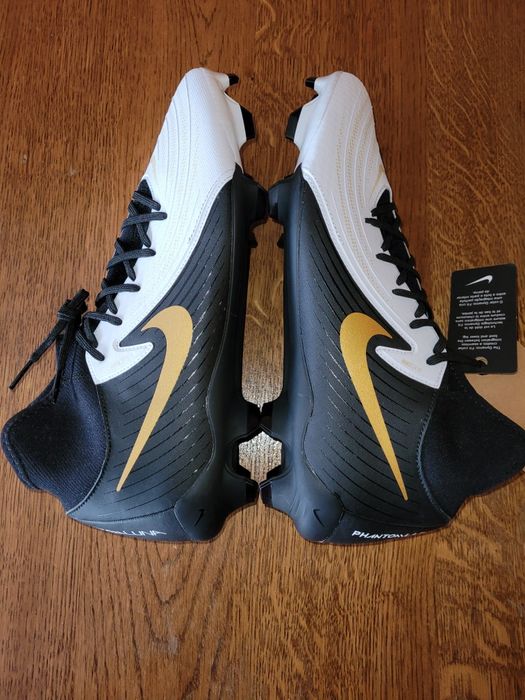 NIKE Phantom LUNA II Academy FG/MG
