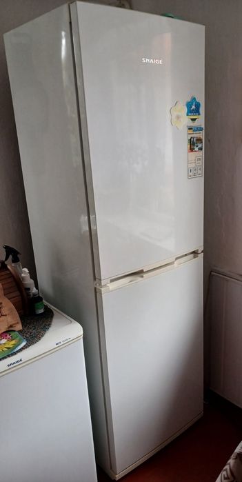 Холодильник Snaige