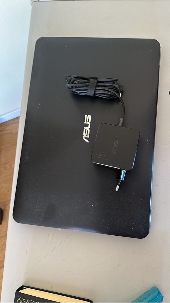 Asus X555L Portatil