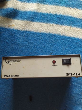 Внешний VGA видео сплиттер GVS-124