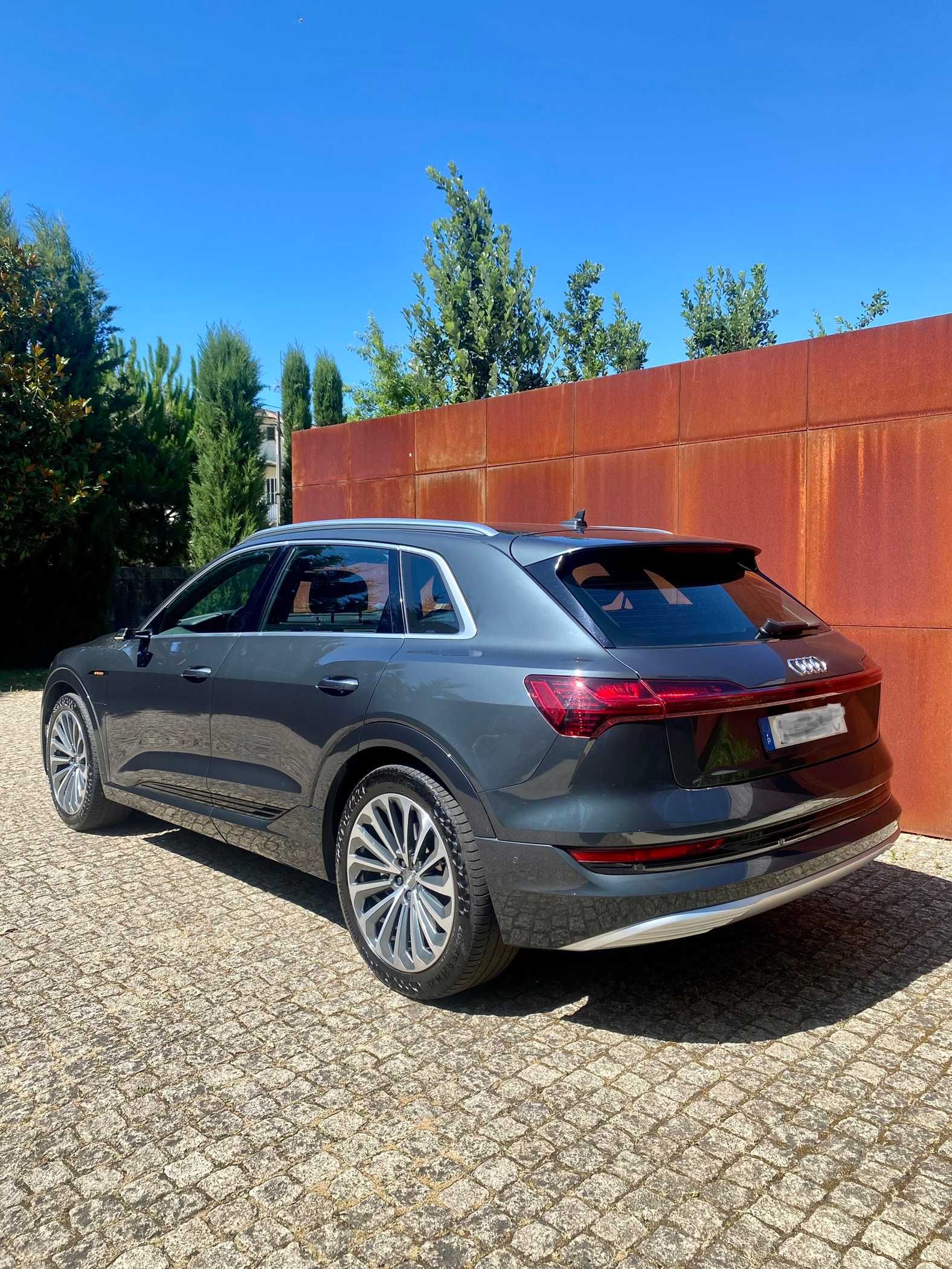 Audi e-tron 55 QUATTRO Advanced S-Line