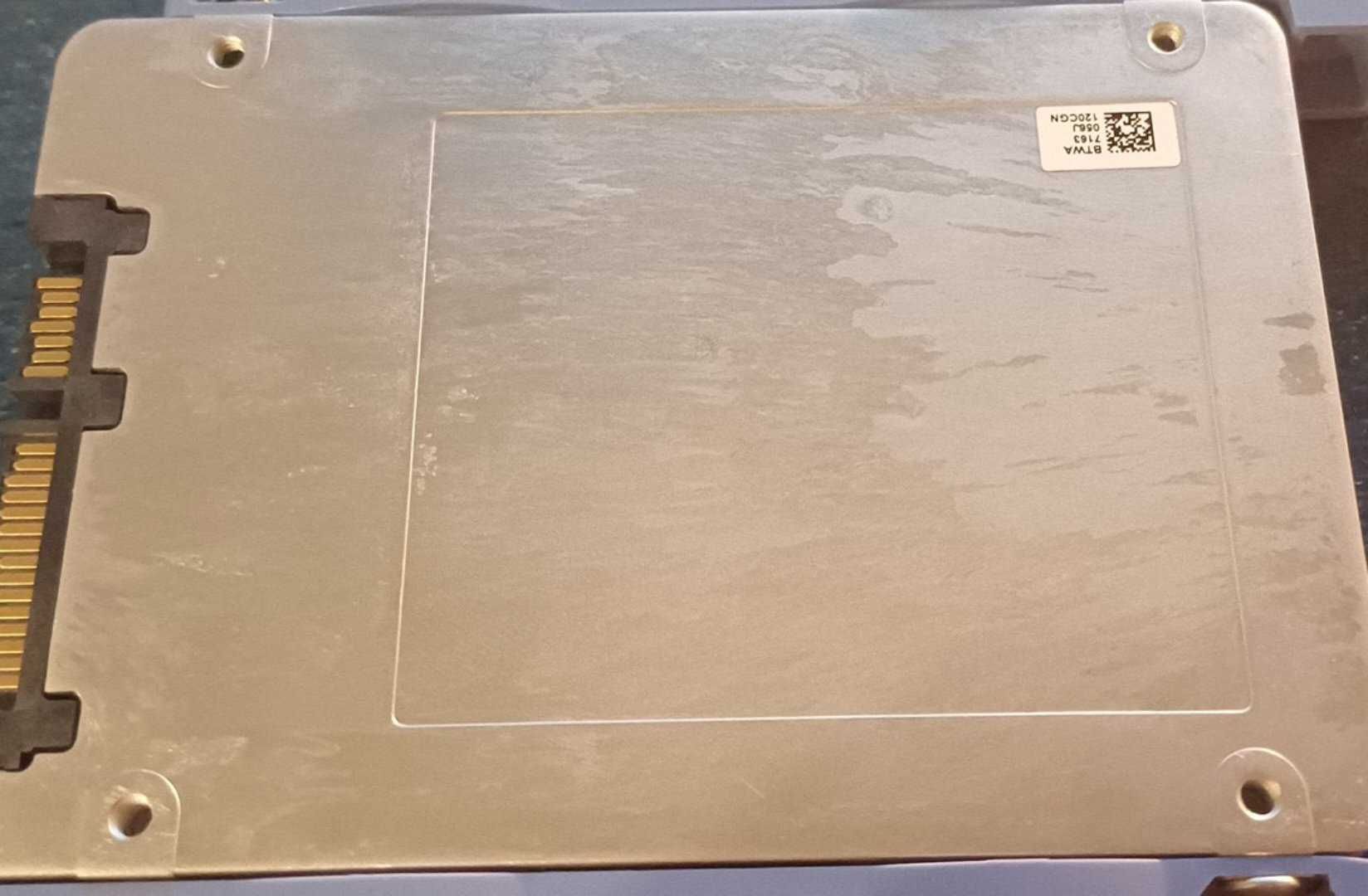 DYSK SSD 120GB SATA 6Gb/s 2.5" NOWE a153