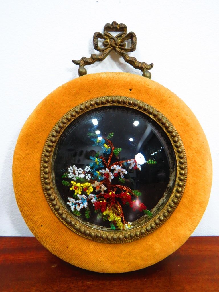 Moldura / redoma.