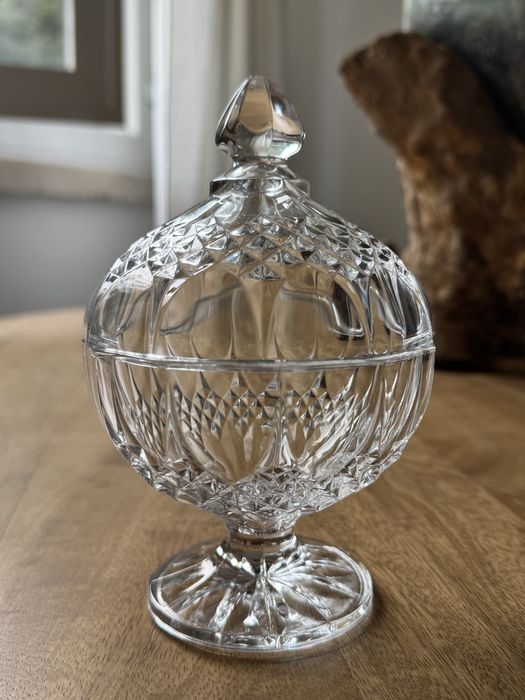 Taça/Coberta de Pé em Cristal Transparente