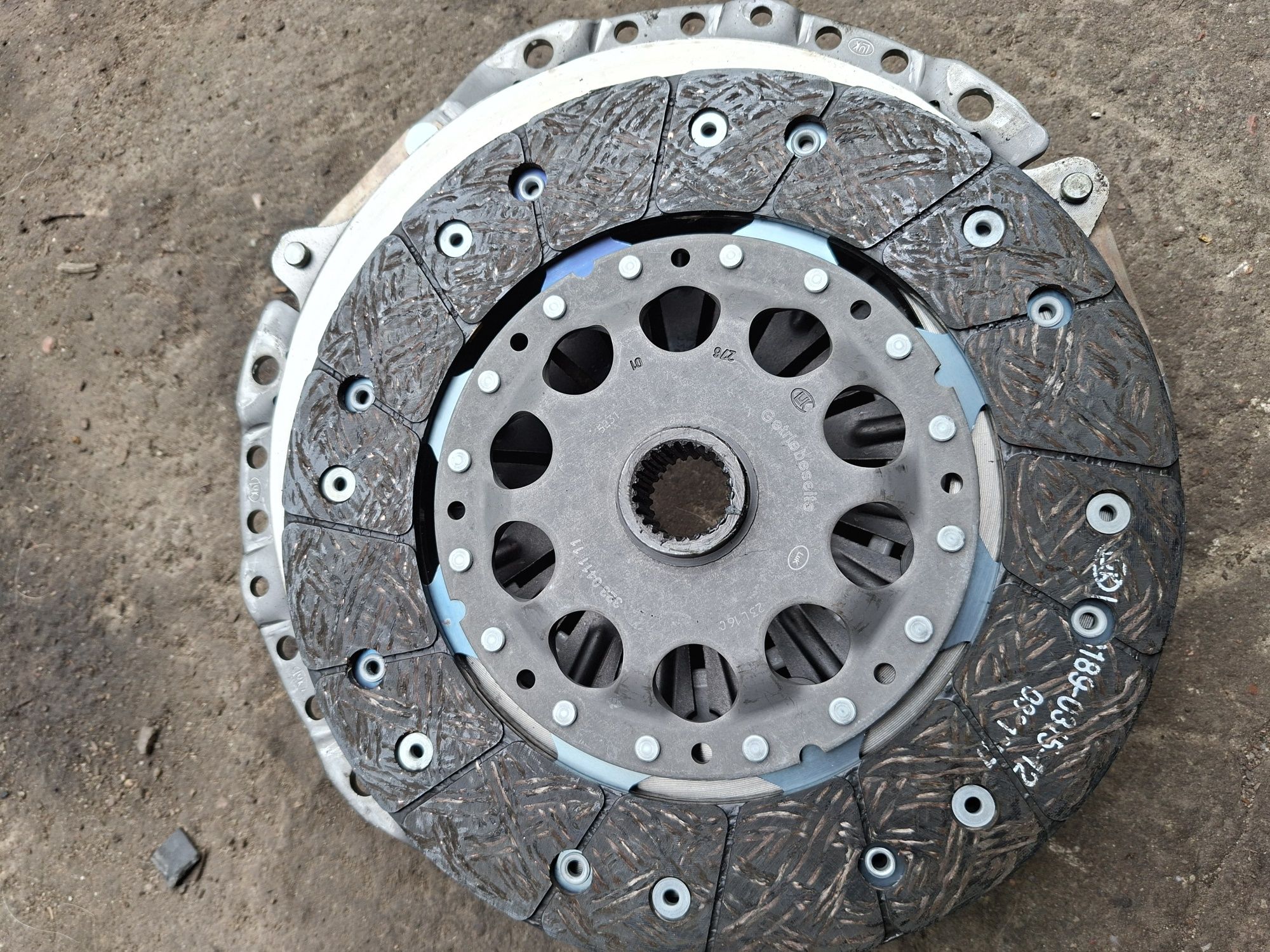 Sprzęgło tarcza docisk audi a4 b6 b7 a6 c5 Passat 1.8t bfb awt avj