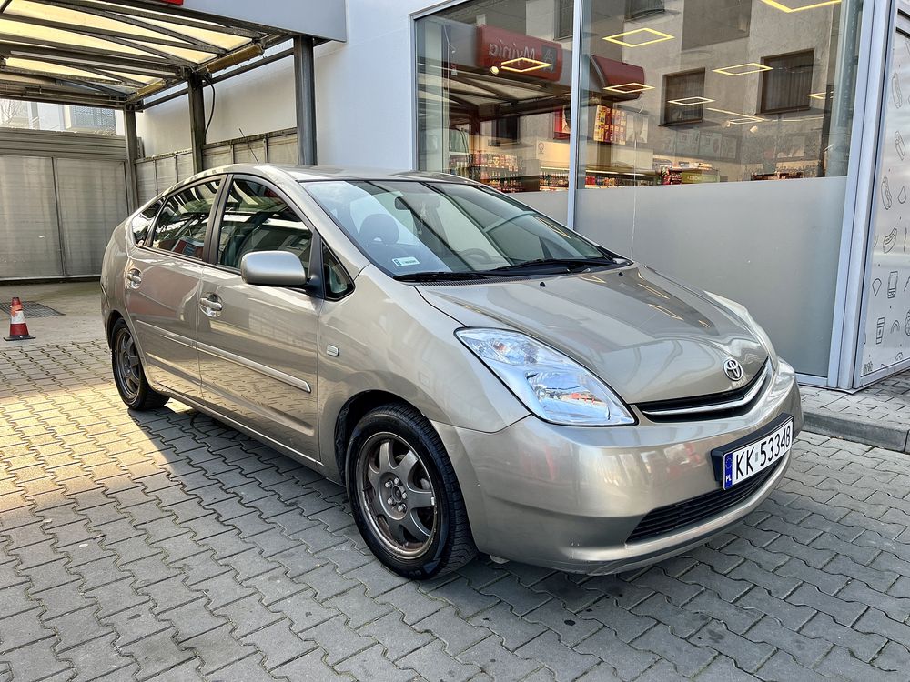 TOYOTA PRIUS II – Hybrydowe auto Kraków|wynajem auta tanio|zastępcze