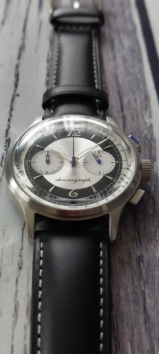 Kwarcowy chronograf Aimimo, Heritage Tuxedo homage (Seiko VK64)