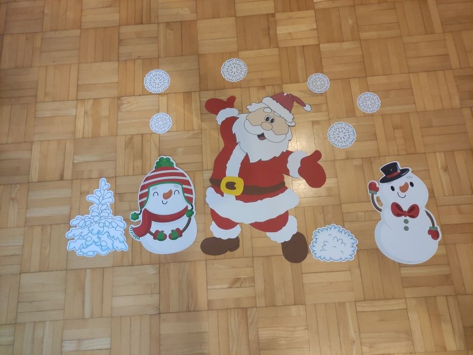 Dekoracja ścienna Mikołaj i balwanki