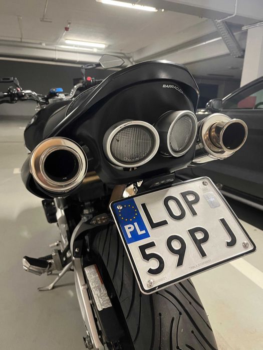 Suzuki GSR 600cm3