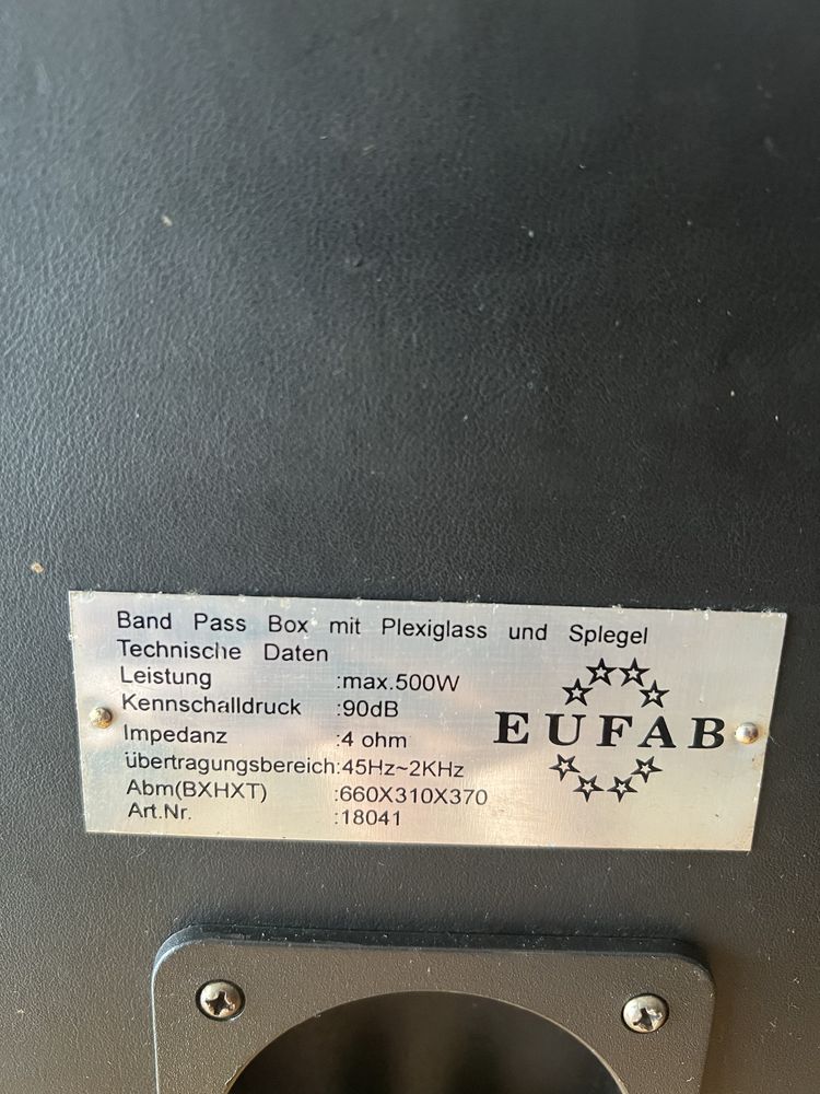 Subwofer band pass box