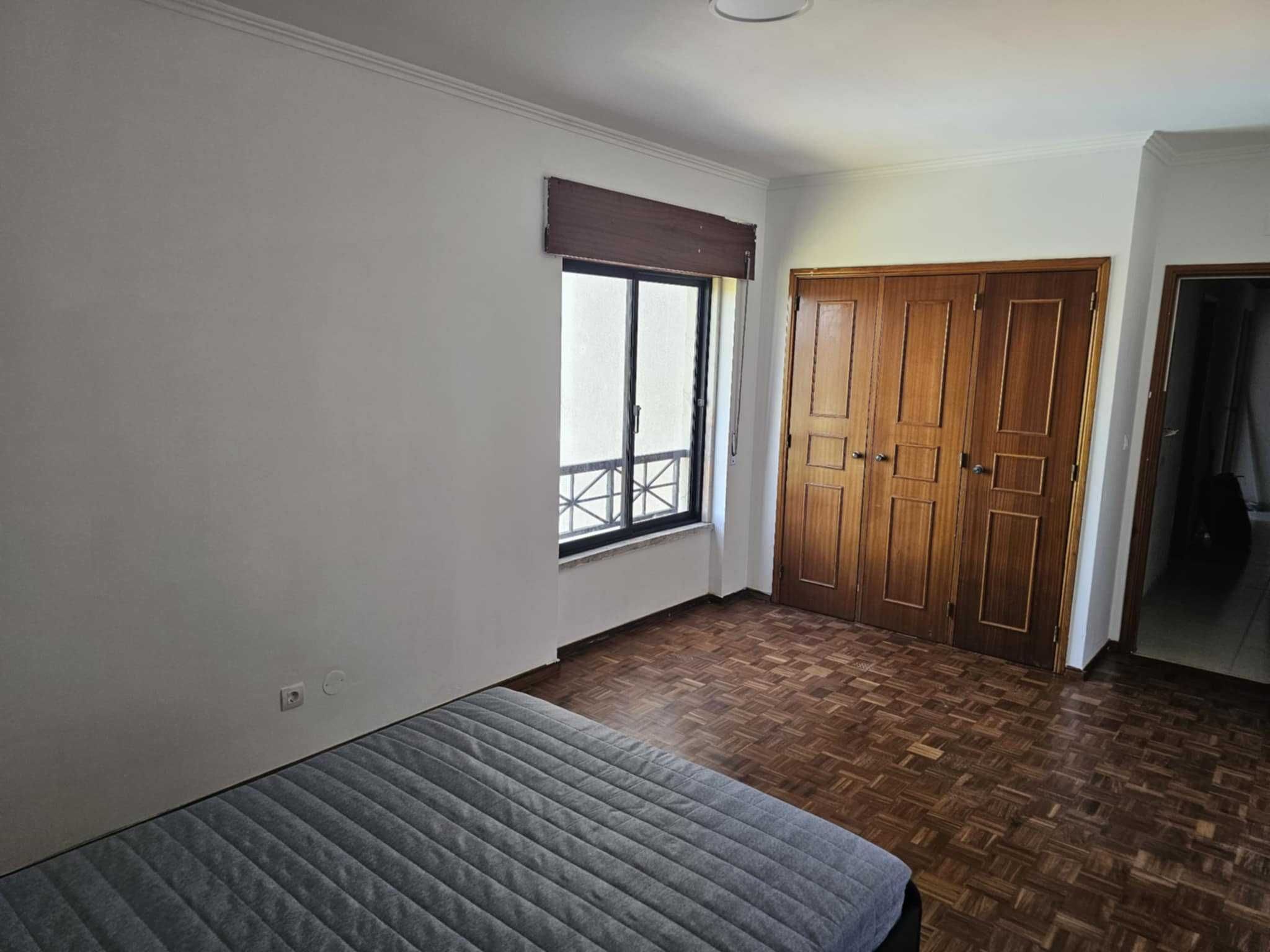 Quarto mobilado / Furnished room