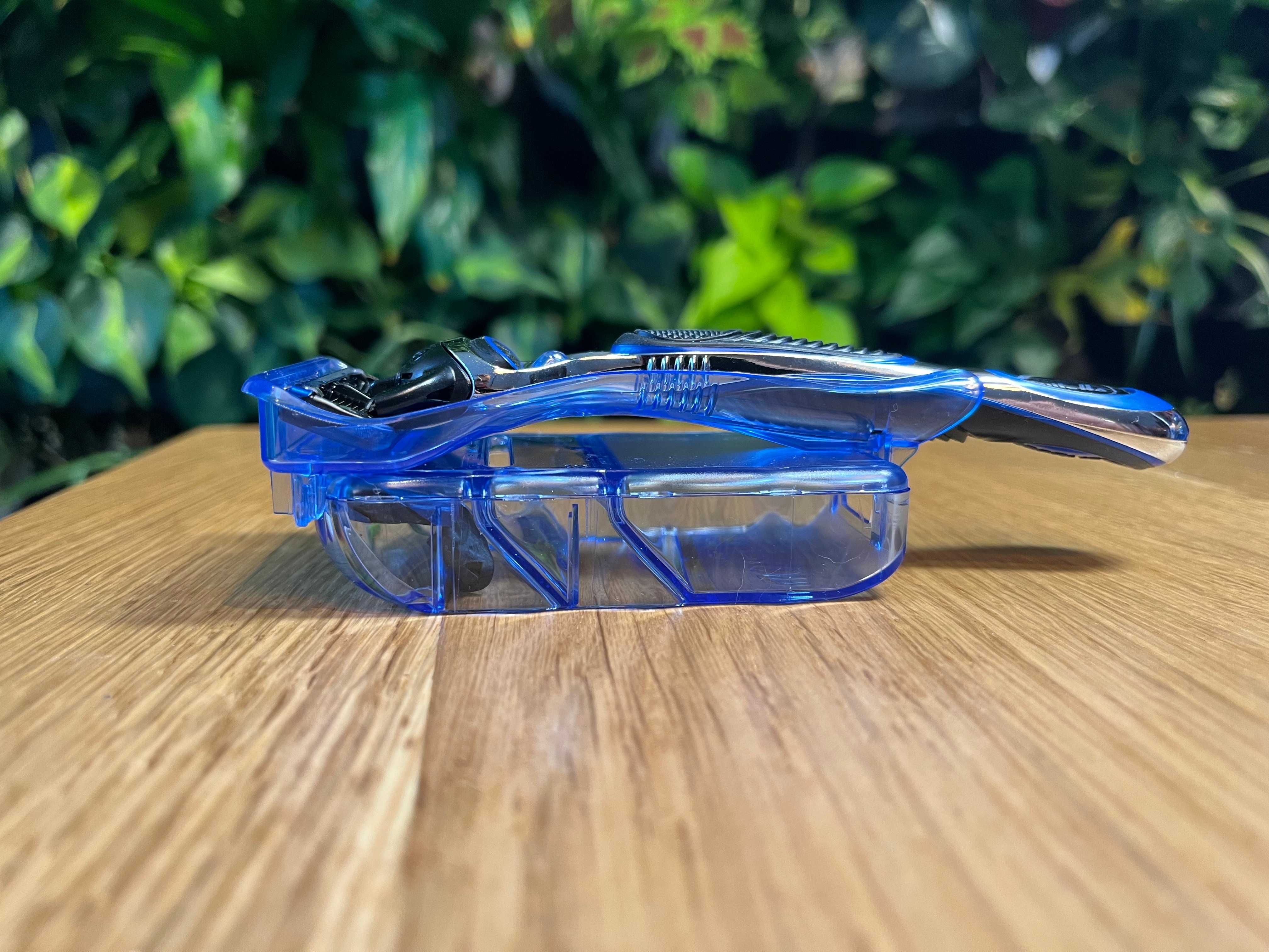 Golarka Gilette Fusion Proglide - uchwyt+2 ostrza+ osłona/podstawka
