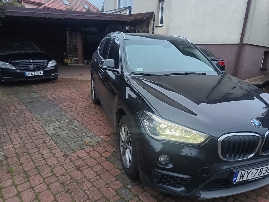 Sprzedam BMW X1 1.5 bezyna