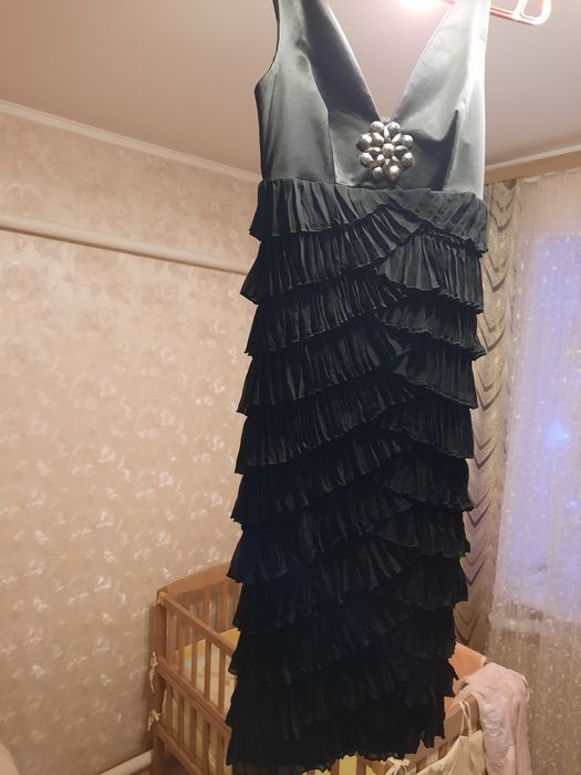 Дизайнерське нарядне плаття