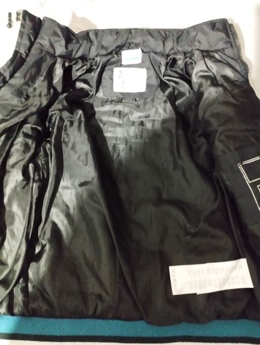 Демісезонна куртка на хлопчика 122см