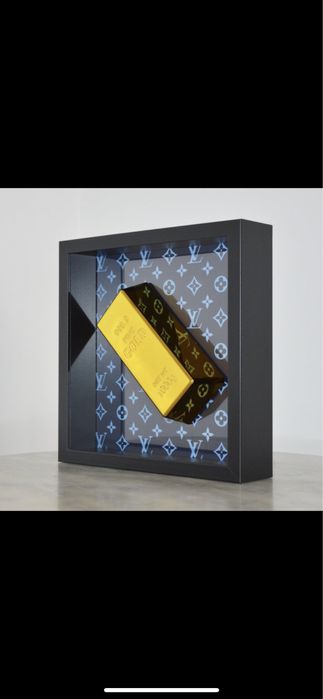 Gold bar on Louis Vuitton