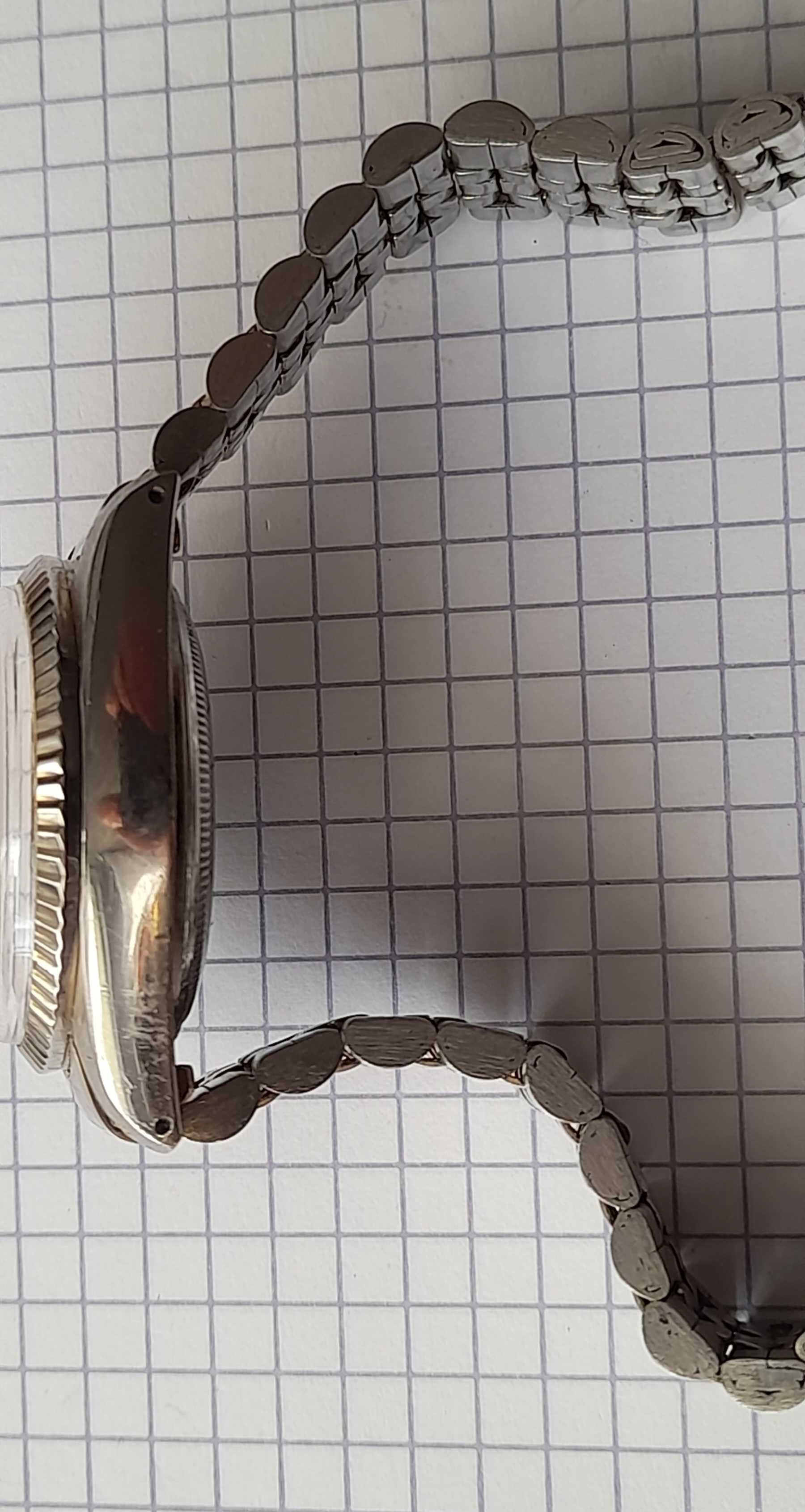stary mechaniczny automat sprawny chyba z lat 70