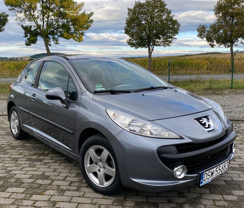 Peugeot 207 1.4 benzyna klima alusy zadbany
