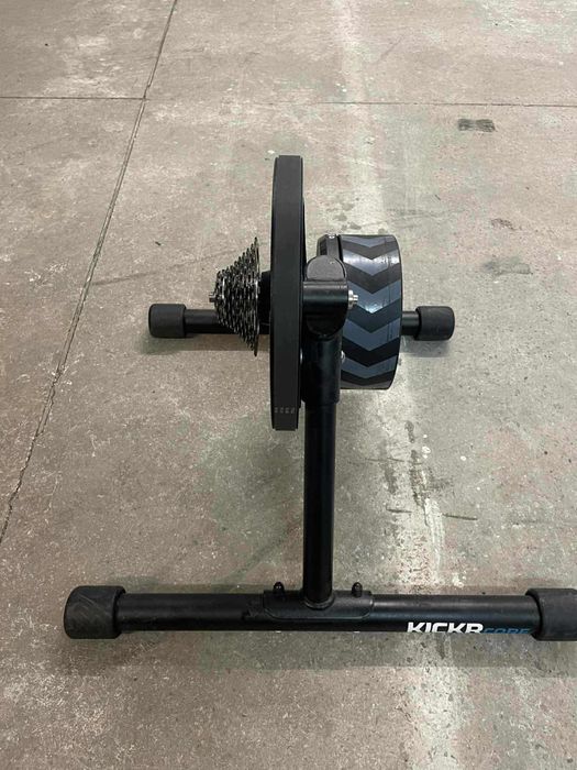 Trenazer rowerowy