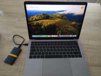 MacBook Pro 13” (2017)