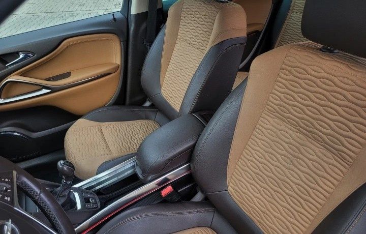 Opel Zafira Tourer