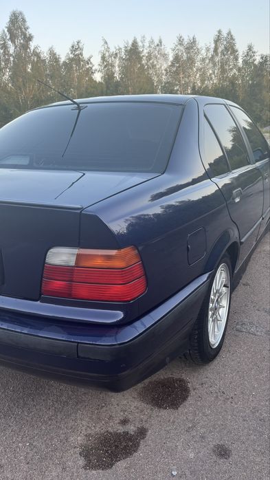 Продам BMW E36 деталі за номером
