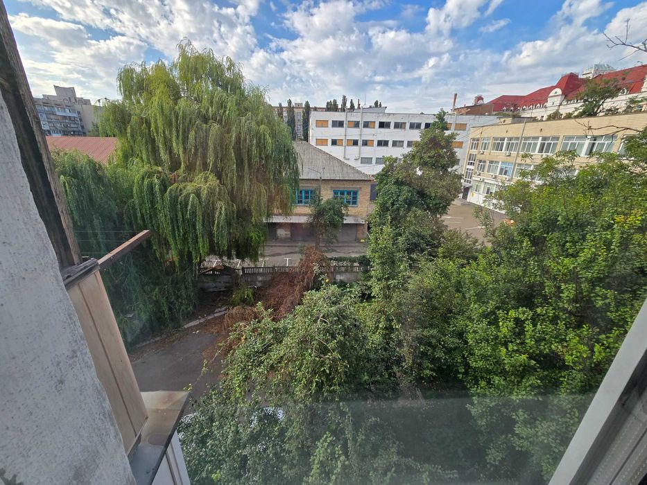 Ціну знижено! Продаж 2-к квартири. вул. Довнар-Запольського,10