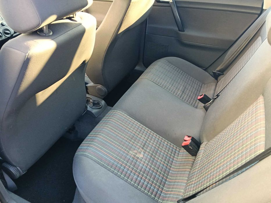 Sprzedam VW Polo  2005r , 1,2 benzyna z gazem , niski przebieg