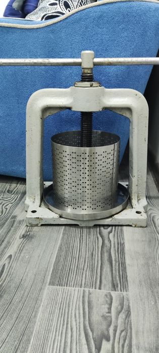 Соковыжималка пресс