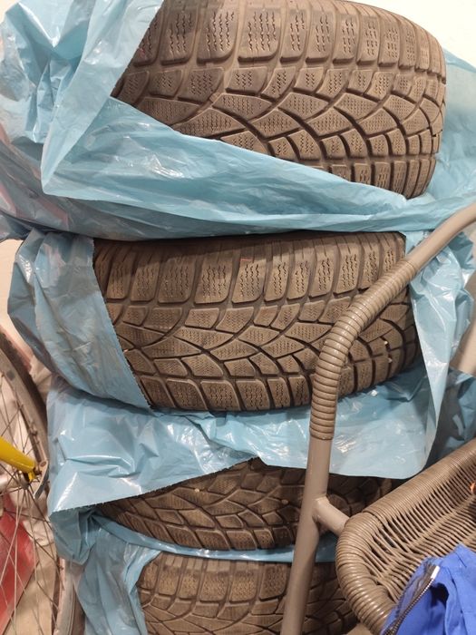 Opony całoroczne 235.60.17