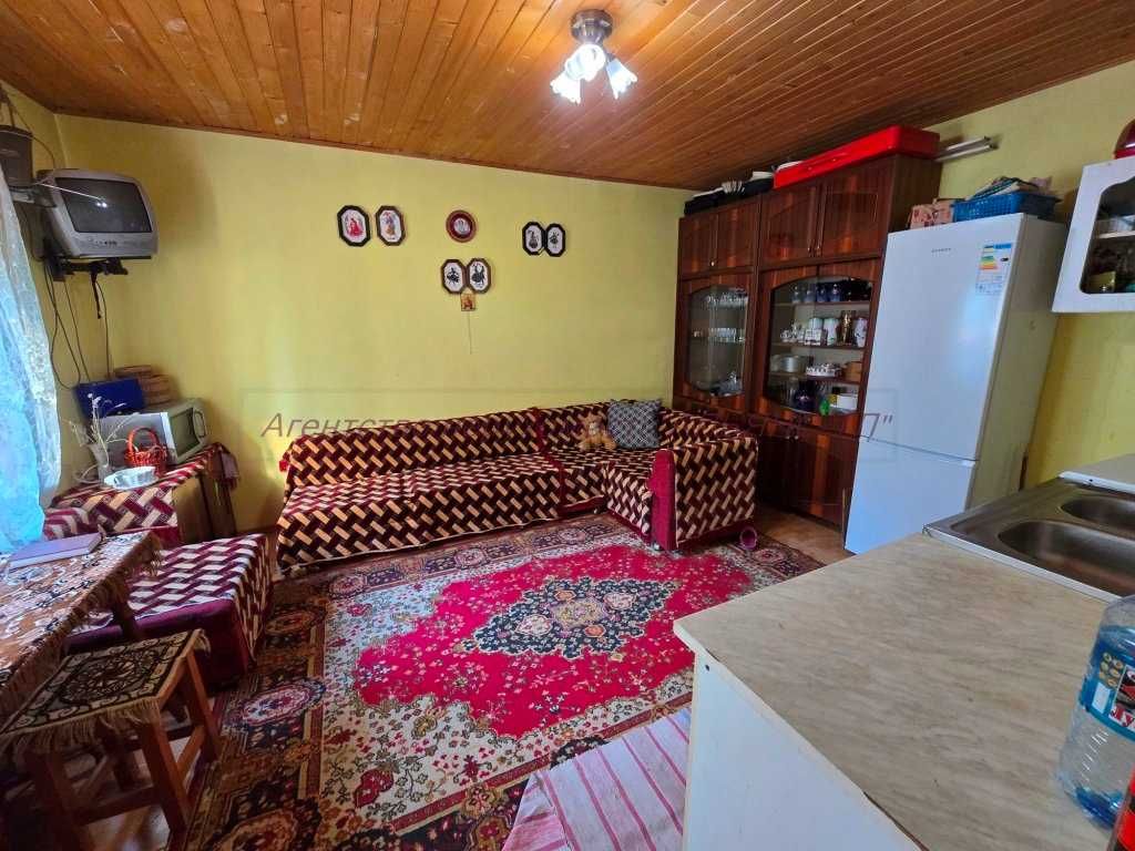 Будинок на дві родини в центрі міста