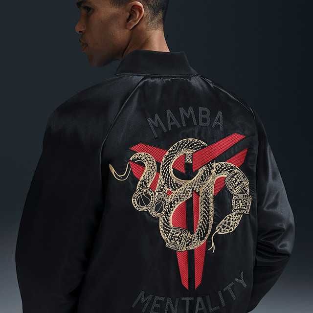 США! Куртка Nike x Kobe Year Mamba Therma-FIT (XS по 4XL) (HQ4695-010)